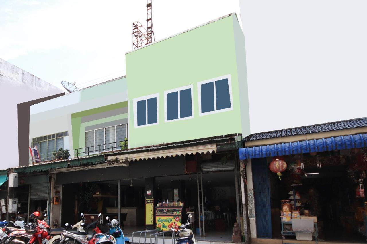 Oyo 1054 Phuket Backpacker Hostel Εξωτερικό φωτογραφία