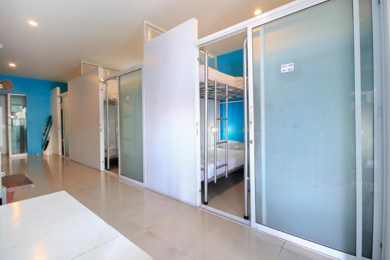 Oyo 1054 Phuket Backpacker Hostel Εξωτερικό φωτογραφία
