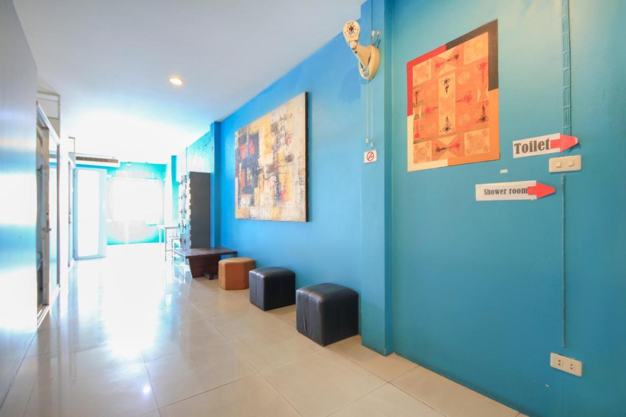 Oyo 1054 Phuket Backpacker Hostel Εξωτερικό φωτογραφία